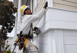 How To Choose The Right Materials for Your Siding Installation in 'Wales, WI